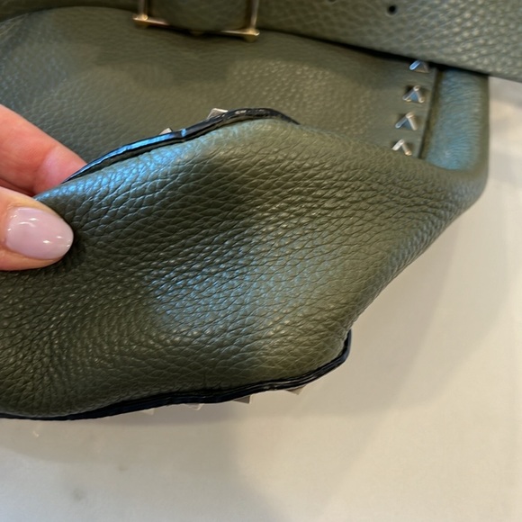 Valentino Rockstud crossbody *sold* - Picture 4 of 12